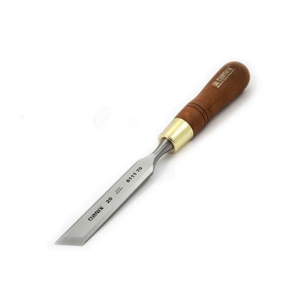 Скосено дърводелско длето с дървена дръжка, ляво Narex Bystrice 8111 Wood Line Plus - 20 mm, 132/277 mm, 30°