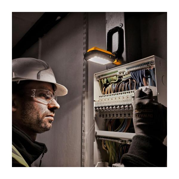 Акумулаторна LED лампа с USB-C кабел DeWALT DCL182, 3.6 V, 1000 lm