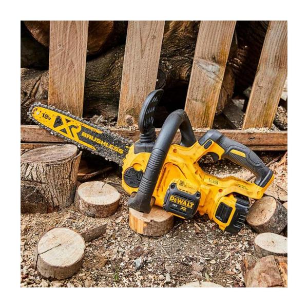 Акумулаторен верижен трион DeWALT DCM565P1 – 18 V, 5 Ah, 30 см, безчетков мотор
