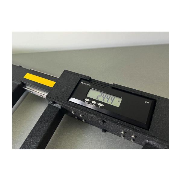 Дигитален шублер Microtech WIRELESS SwissMet EXTRA LONG – IP67, 1800 мм, 0,001 мм, 600 мм