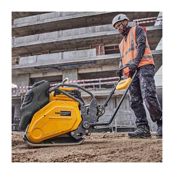 Трамбовка тип вибрационна плоча DeWALT DCPS7154N – 560×400 мм, 15 kN, 28 м/мин